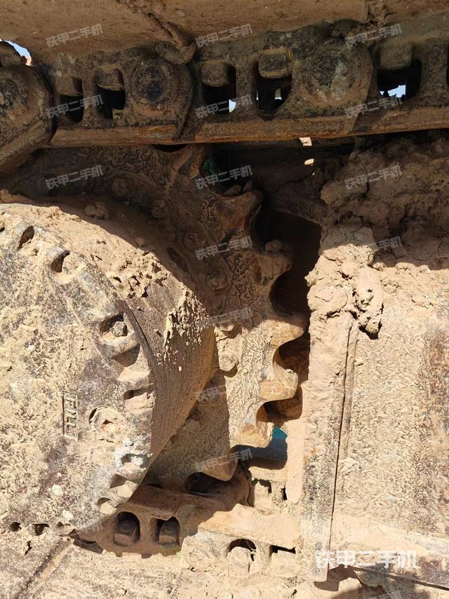 单侧履带整体（整机外观）