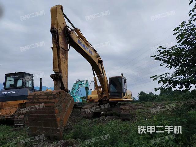 小松PC360-8M0挖掘机