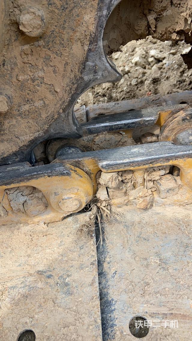 单侧履带整体（整机外观）