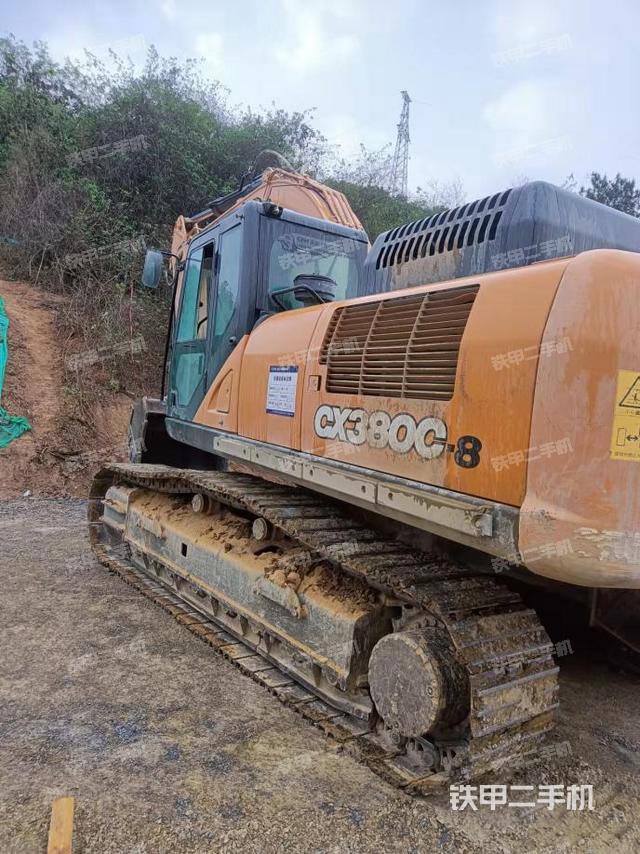 单侧履带整体（整机外观）