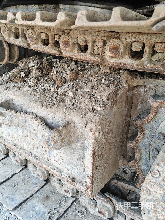 单侧履带整体（整机外观）