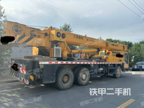 整机右后45°（设备外观及核心部件）