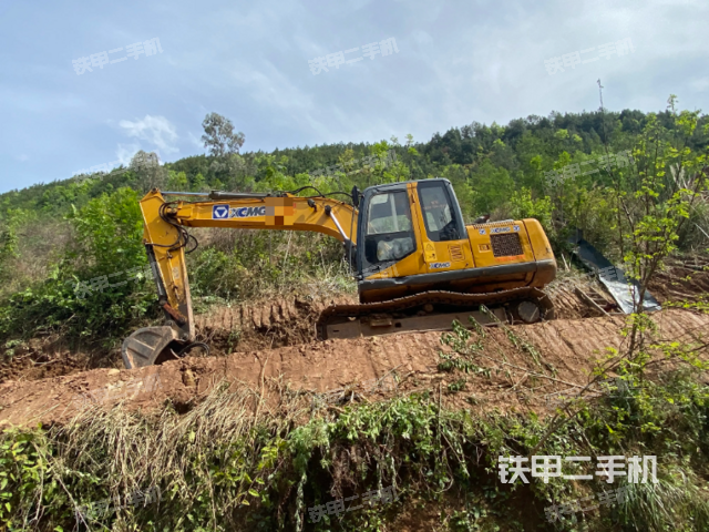 单侧履带整体（整机外观）