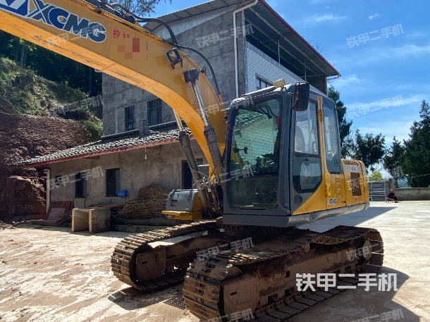 徐工XE150D挖掘机