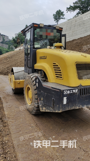 整机右后45°（设备外观及核心部件）