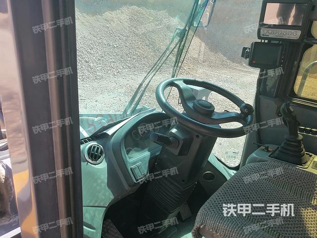 驾驶室工作台（整机外观及大件）