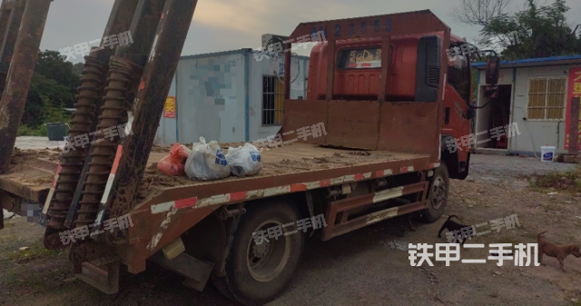 整机右后45°（设备外观及核心部件）