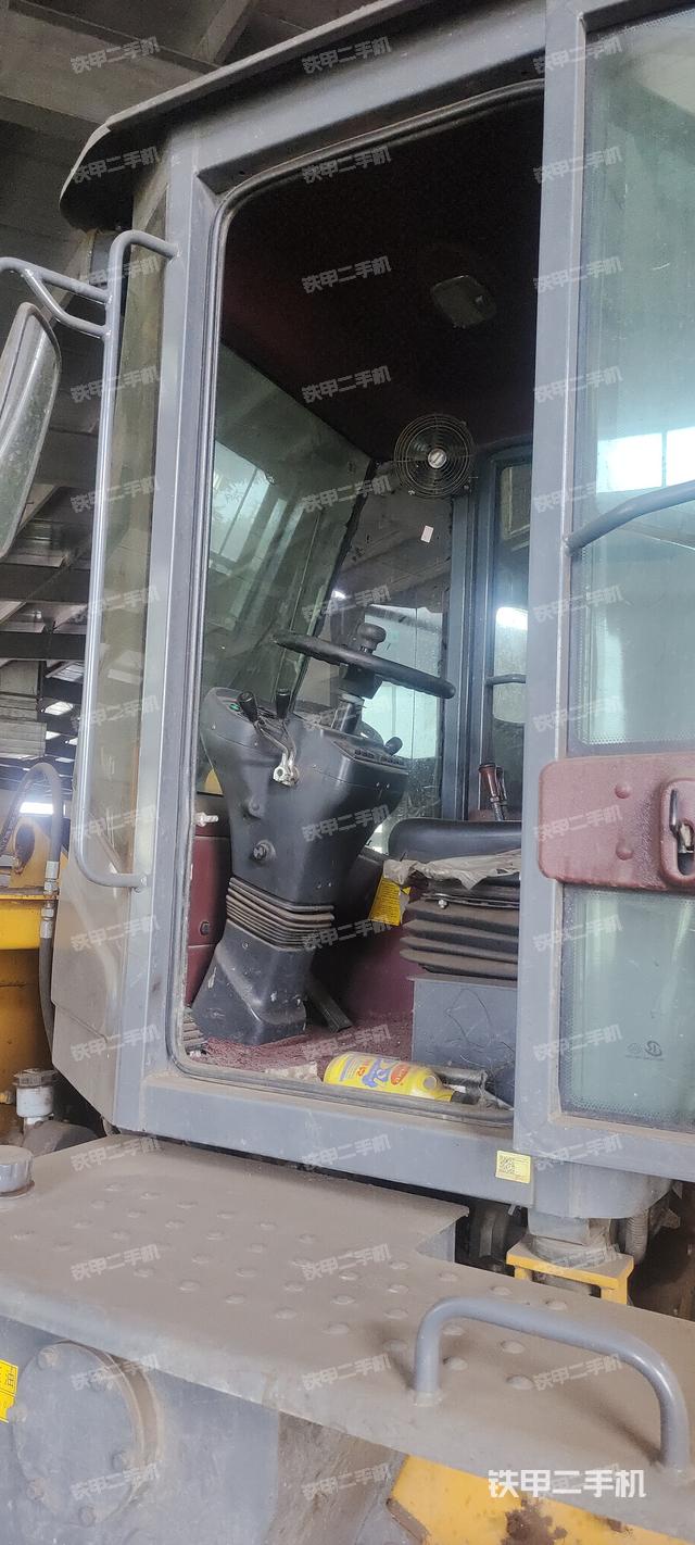 驾驶室工作台（整机外观及大件）