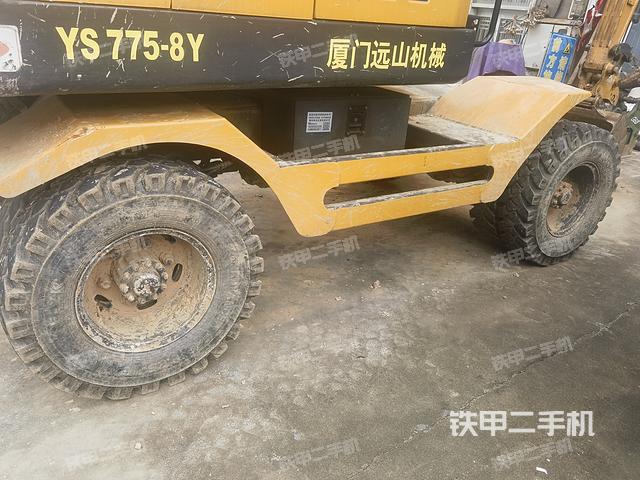 单侧履带整体（整机外观）