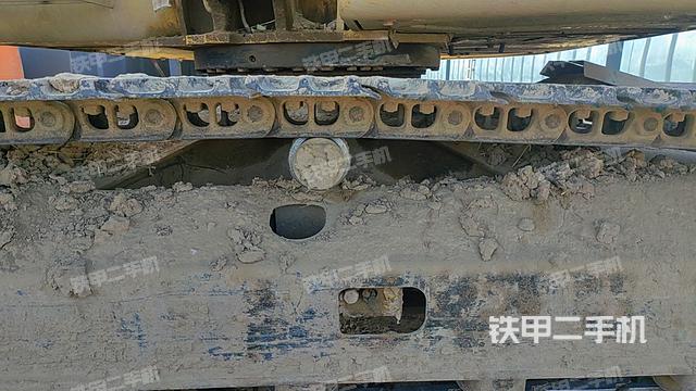 单侧履带整体（整机外观）