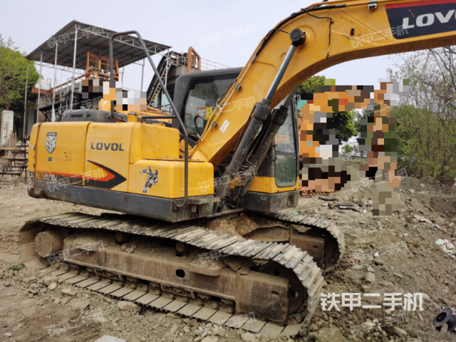 雷沃重工FR170E挖掘机