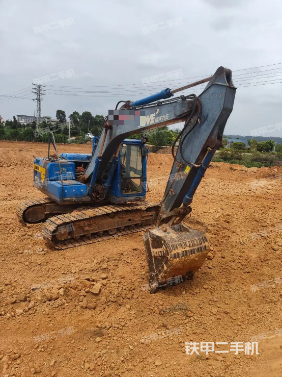 单侧履带整体（整机外观）