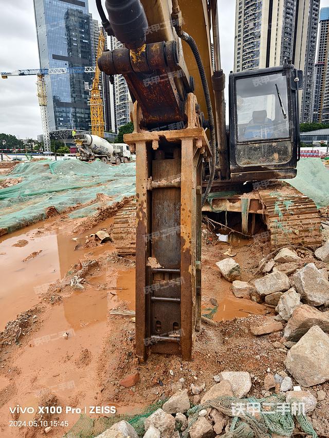 整机右后45°（设备外观及核心部件）