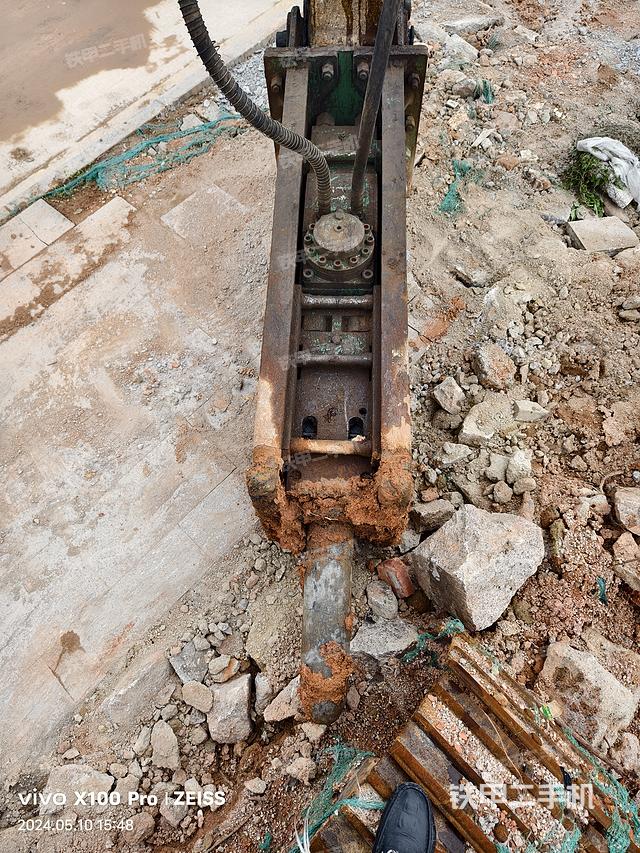 整机左侧（设备外观及核心部件）