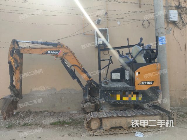 单侧履带整体（整机外观）