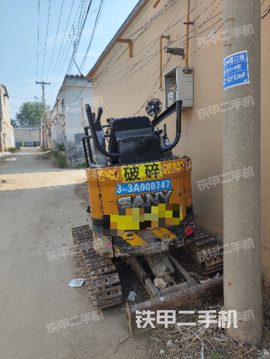 整机右后45°（整机外观）