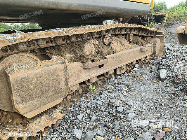 单侧履带整体（整机外观）