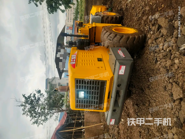 整机右后45°（整机外观及大件）