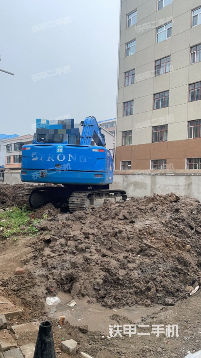 驾驶室整体（整机外观）