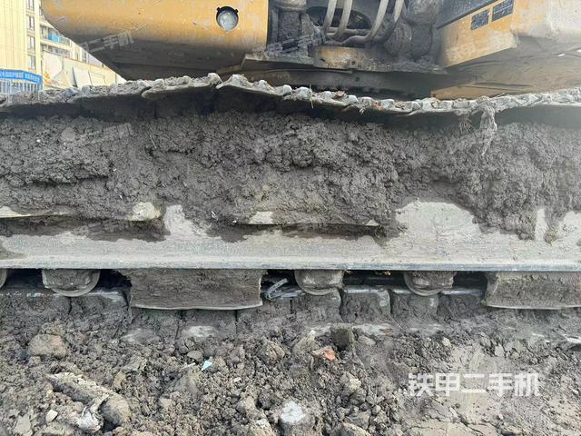 单侧履带整体（整机外观）