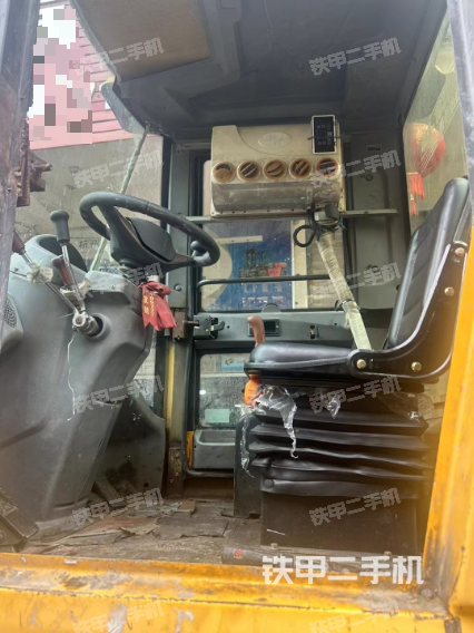 驾驶室操作台（整机外观及大件）