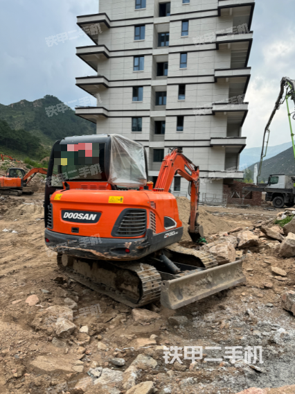 整机右后45°（整机外观）