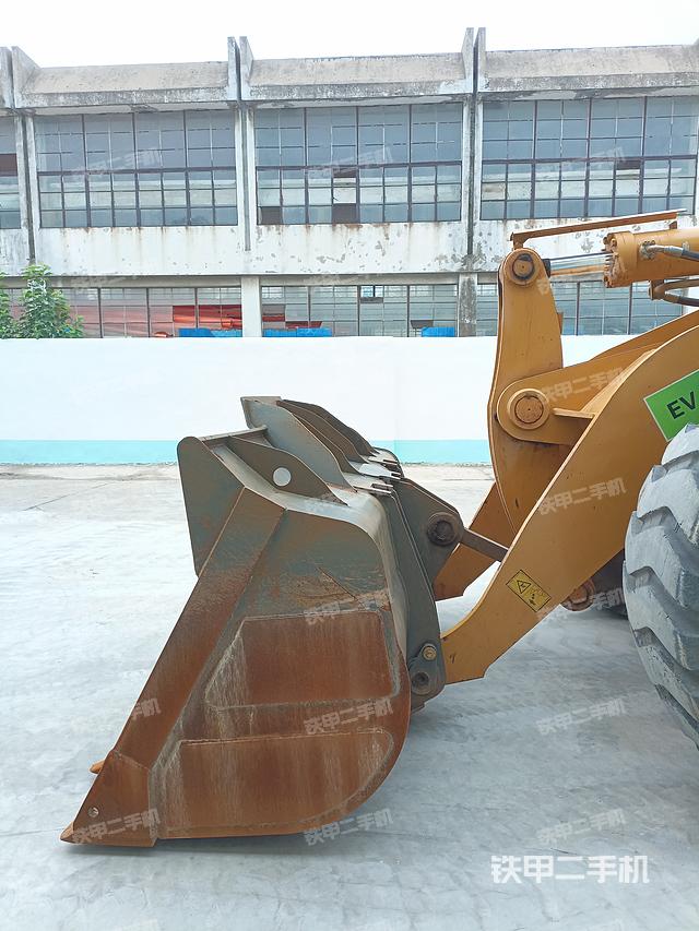 工作装置整体（整机外观及大件）