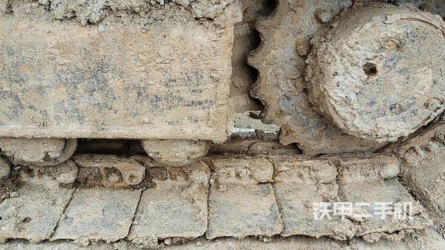 单侧履带整体（整机外观）