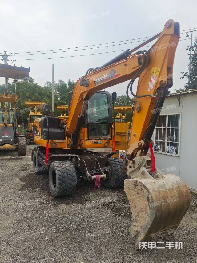犀牛重工KDK85-9挖掘机