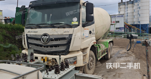 福田欧曼BJ5253GJB-XA搅拌运输车