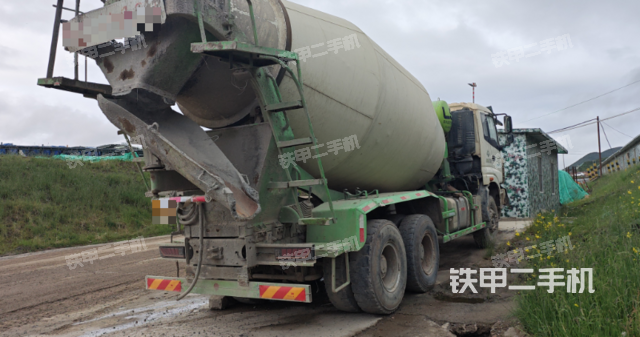 整机右后45°（设备外观及核心部件）