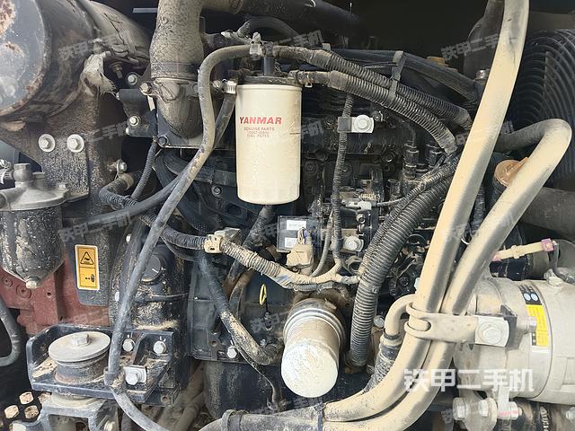 发动机整体俯视（整机外观）