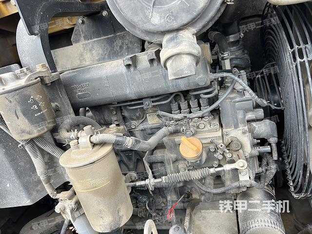 发动机整体俯视（整机外观）