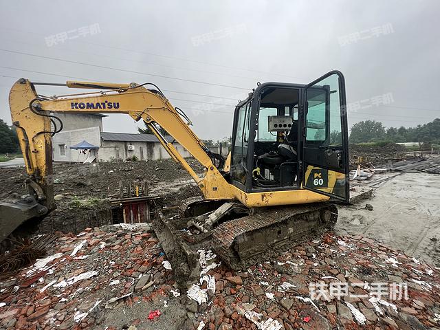 驾驶室整体（整机外观）