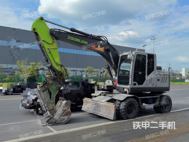 中联重科ZE150WG挖掘机