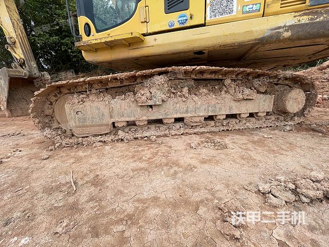 单侧履带整体（整机外观）