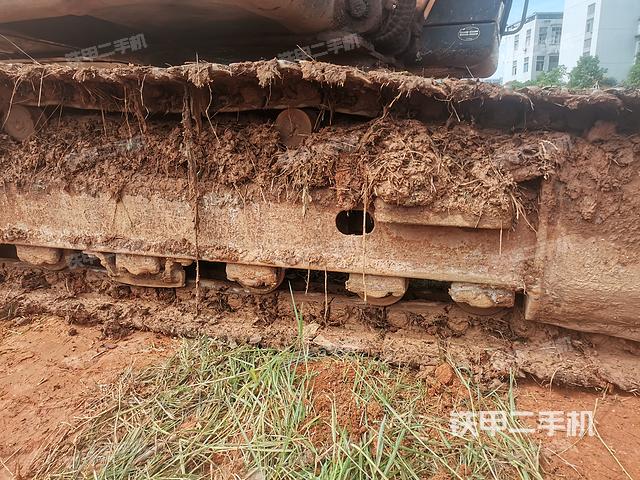 单侧履带整体（整机外观）