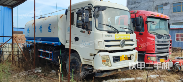 整机右侧（设备外观及核心部件）