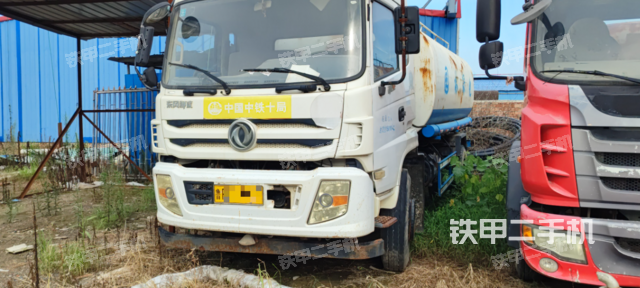 整机右后45°（设备外观及核心部件）