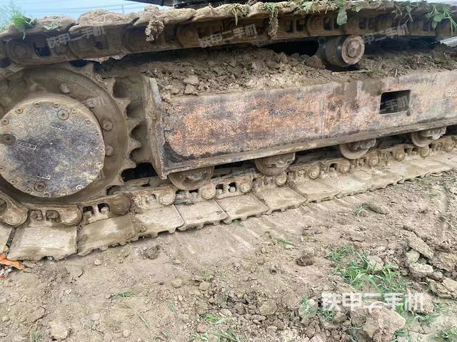 单侧履带整体（整机外观）