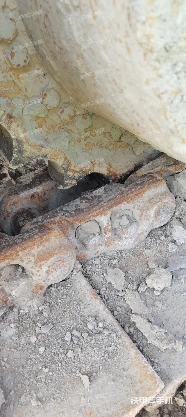 单侧履带整体（整机外观）