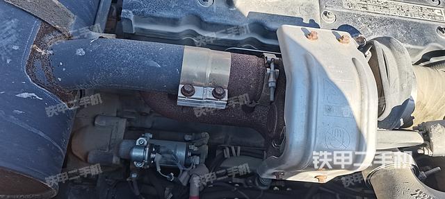 驾驶室整体（整机外观）