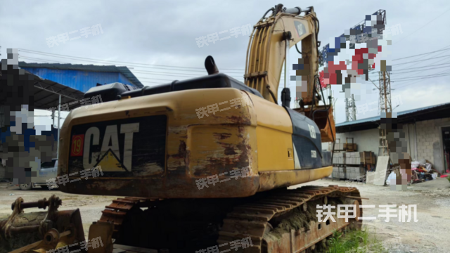 单侧履带整体（整机外观）