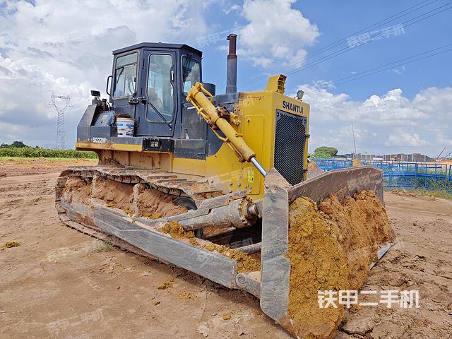 山推SD22W岩石型推土机