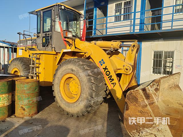 厦工XG955H装载机