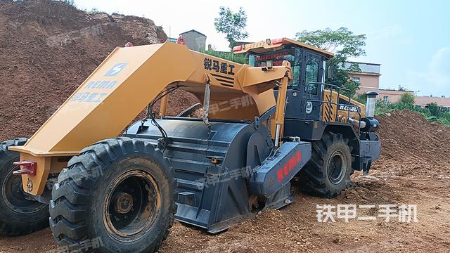 徐工XLZ250K路面再生设备
