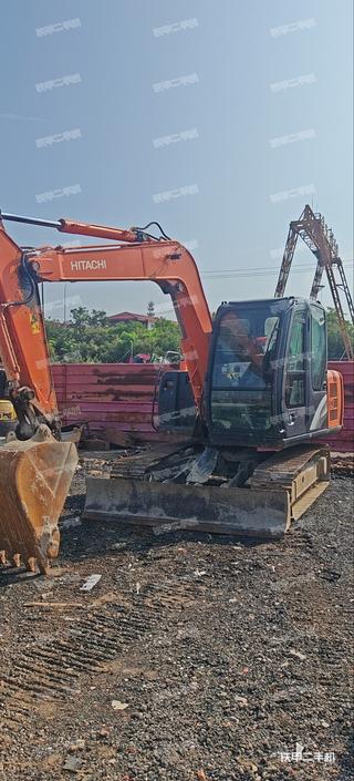 天津市出售 日立 ZX70-5G 挖掘机