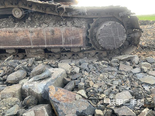 单侧履带整体（整机外观）