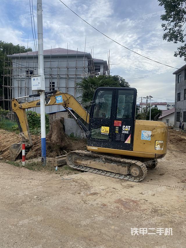 卡特彼勒CAT®305.5E2 小型液压挖掘机