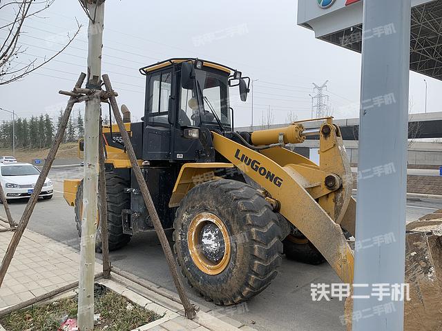 整機(jī)右后45°（整機(jī)外觀及大件）